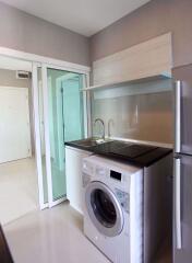 2 bed Condo in Aspire Erawan Pak Nam Sub District C09738