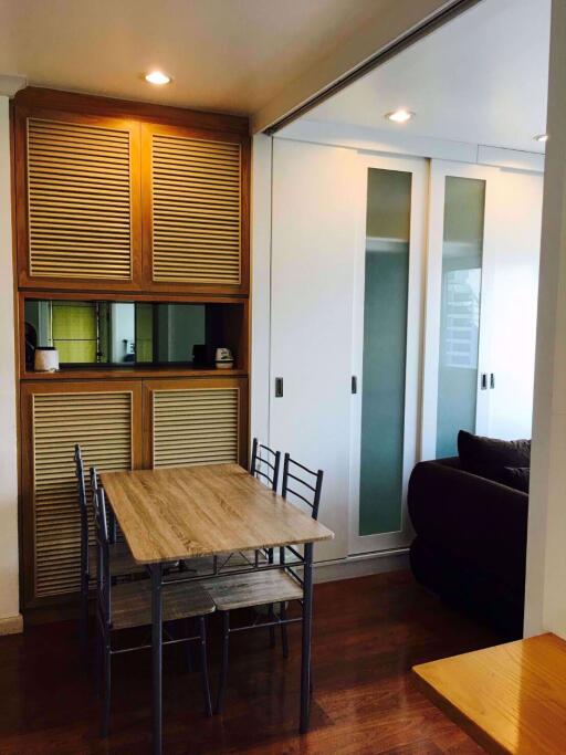 1 bed Condo in Grand Park View Khlong Toei Nuea Sub District C09735