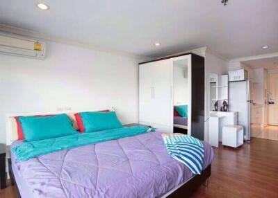 Studio bed Condo in Grand Park View Khlong Toei Nuea Sub District C09730