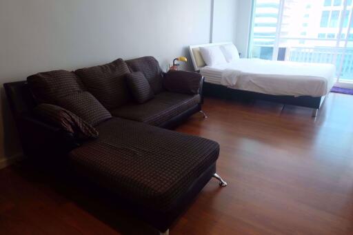 Studio bed Condo in Grand Park View Khlong Toei Nuea Sub District C09729