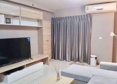 2 bed Condo in Supalai Park Ekkamai-Thonglor Bangkapi Sub District C09727