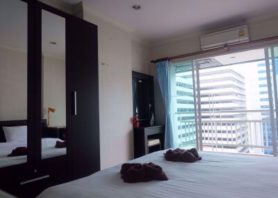 1 bed Condo in Grand Park View Khlong Toei Nuea Sub District C09719