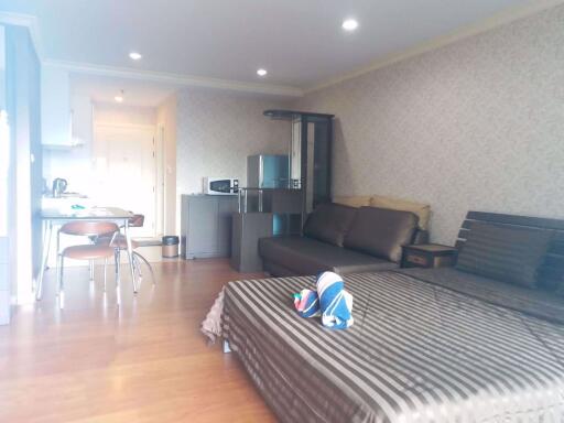 Studio bed Condo in Grand Park View Khlong Toei Nuea Sub District C09718