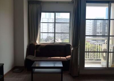 Studio bed Condo in CitiSmart Sukhumvit 18 Khlongtoei Sub District C09713