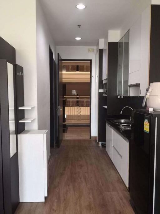 Studio bed Condo in CitiSmart Sukhumvit 18 Khlongtoei Sub District C09713