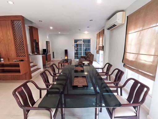 3 bed House in Urban Sathorn Bangchak Sub District H05364