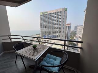 Studio Condo in Markland North Pattaya C010605