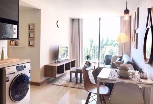 2 bed Condo in Downtown Forty Nine Khlong Tan Nuea Sub District C09694