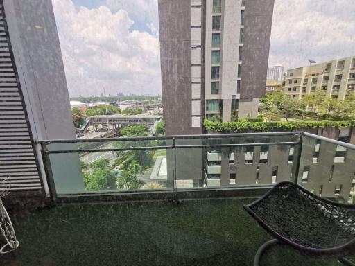 3 bed Condo in The Star Estate @ Narathiwas Chong Nonsi Sub District C09693