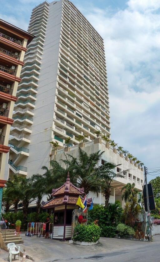 Wong Amat Garden Beach Condo for Sale