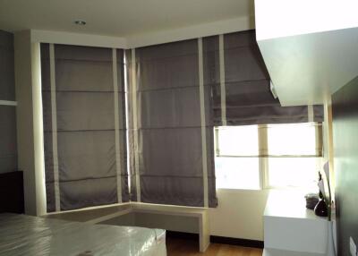 3 bed Condo in Watermark Chaophraya Khlong Ton Sai Sub District C09645