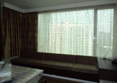 3 bed Condo in Watermark Chaophraya Khlong Ton Sai Sub District C09645