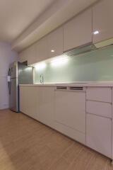 2 bed Condo in LIV@49 Khlong Tan Nuea Sub District C09642