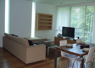 2 bed Condo in Ficus Lane Phra Khanong Sub District C09602