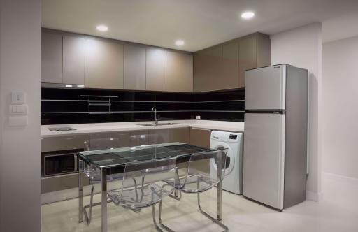 3 bed Condo in Aashiana Sukhumvit 26 Khlongtan Sub District C09585