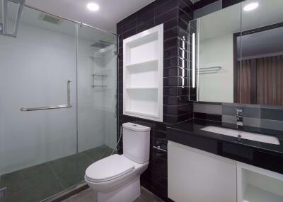 2 bed Condo in Aashiana Sukhumvit 26 Khlongtan Sub District C09584