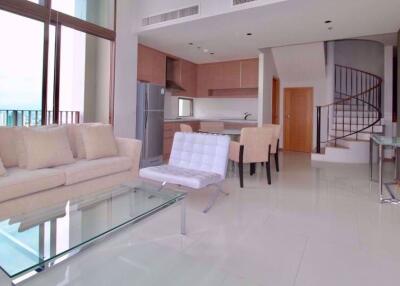 2 bed Duplex in The Emporio Place Khlongtan Sub District D09162