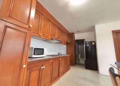 2 bed Condo in Saranjai Mansion Khlongtoei Sub District C09561