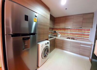 2 bed Condo in Belle Grand Rama 9 Huai Khwang Sub District C09557