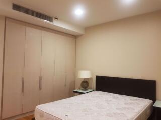 3 bed Condo in Urbana Sathorn Thungmahamek Sub District C09543