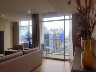 3 bed Condo in Urbana Sathorn Thungmahamek Sub District C09543