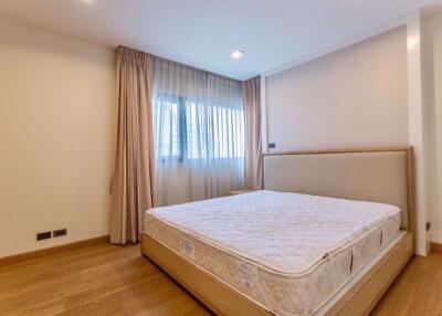 1 bed Condo in Sathorn Gardens Thungmahamek Sub District C09538