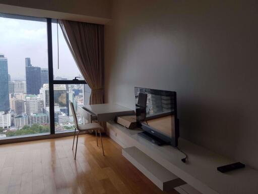 3 bed Condo in The Met Thungmahamek Sub District C09533