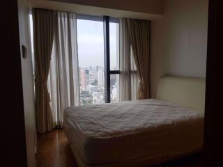 3 bed Condo in The Met Thungmahamek Sub District C09533