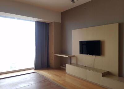 3 bed Condo in The Met Thungmahamek Sub District C09532