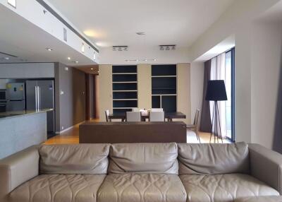 3 bed Condo in The Met Thungmahamek Sub District C09532