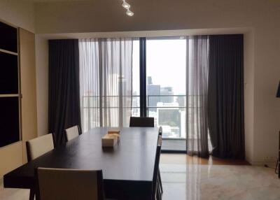 3 bed Condo in The Met Thungmahamek Sub District C09532