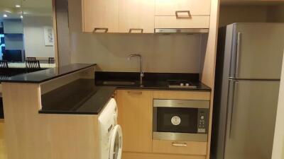 1 bed Condo in Sathorn Gardens Thungmahamek Sub District C09530