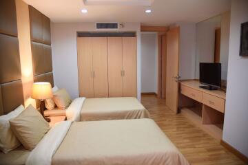 2 bed Condo in AS Place Khlong Toei Nuea Sub District C09521