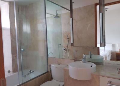 2 bed Condo in The Met Thungmahamek Sub District C09508