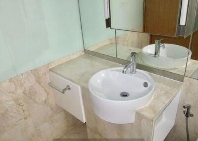 2 bed Condo in The Met Thungmahamek Sub District C09496