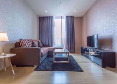 2 bed Condo in Noble ReD Samsennai Sub District C09492