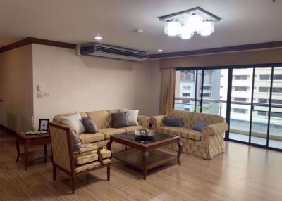 3 bed Condo in GP Grande Tower Khlong Toei Nuea Sub District C09490