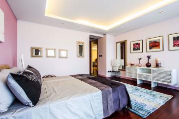 3 bed Condo in Le Monaco Residence Ari Samsennai Sub District C09489