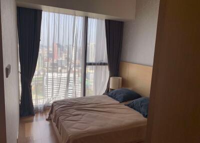 3 bed Condo in The Met Thungmahamek Sub District C09479