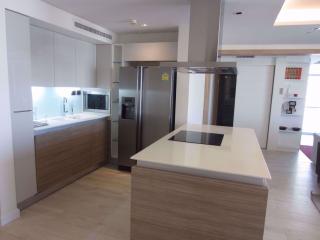 2 bed Condo in Le Monaco Residence Ari Samsennai Sub District C09471