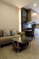 1 bed Condo in The Room Sukhumvit 69 Phra Khanong Sub District C09443