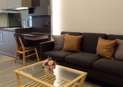 1 bed Condo in The Room Sukhumvit 69 Phra Khanong Sub District C09442