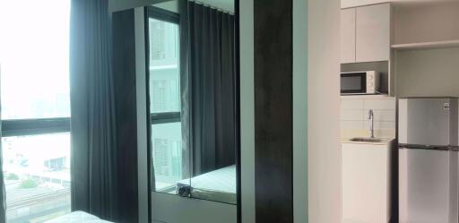 Studio bed Condo in Ideo Mobi Sukhumvit Bangchak Sub District C09431