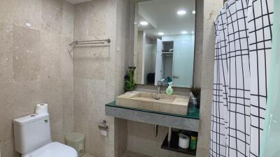 Condo For Sale in Laguna Heights in Wongamat