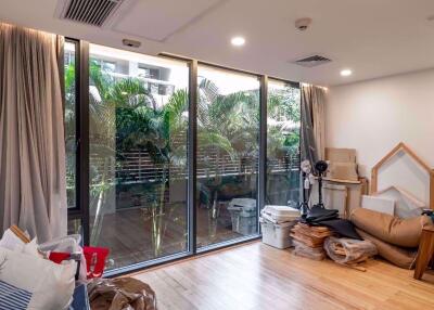 3 bed Duplex in Siamese Gioia Khlong Tan Nuea Sub District D09152