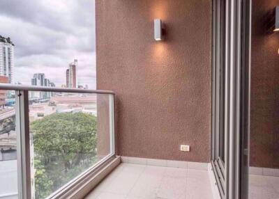 2 bed Condo in The Lofts Ekkamai Phrakhanongnuea Sub District C09392