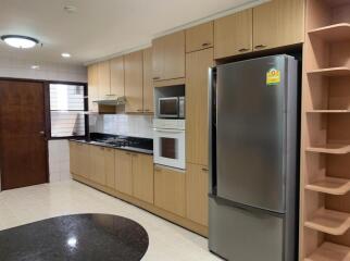 3 bed Condo in GP Grande Tower Khlong Toei Nuea Sub District C09388