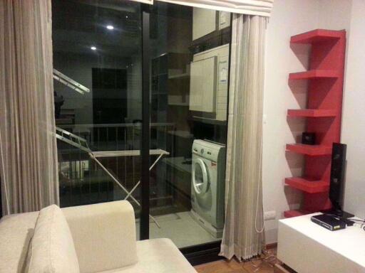 1 bed Condo in The Vertical Aree Samsennai Sub District C09372