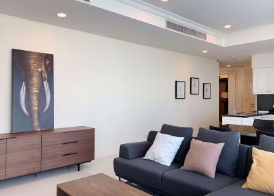 2 bed Condo in Royce Private Residences Khlong Toei Nuea Sub District C09368