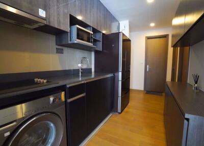 2 bed Condo in Ashton Chula - Silom Mahaphruettharam Sub District C09365